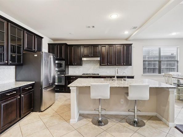 1009  Chickasaw Drive , Carrollton Texas 75010