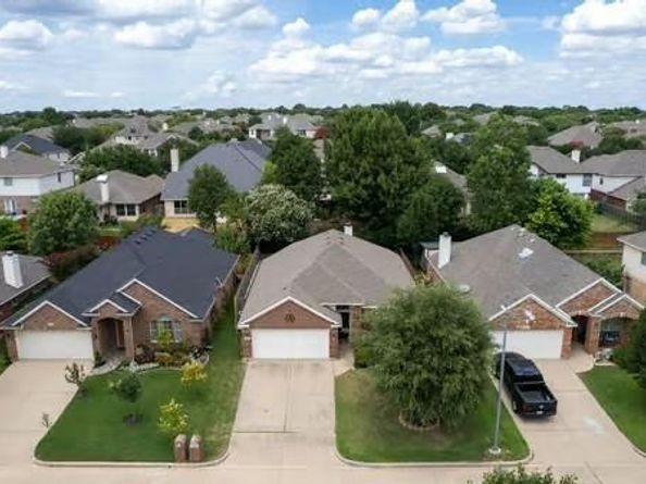 4844  Summer Oaks Lane , Fort Worth Texas 76123