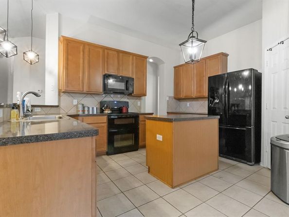 4844  Summer Oaks Lane , Fort Worth Texas 76123