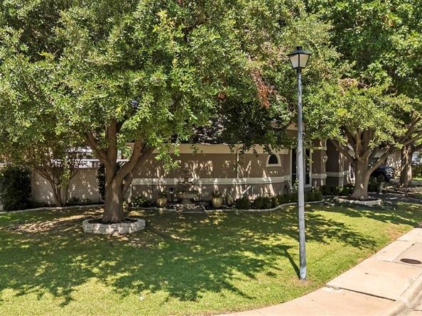 18016  Rock Branch Drive , Dallas Texas 75287