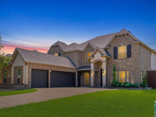 932 E Danbury Drive , DeSoto Texas 75115