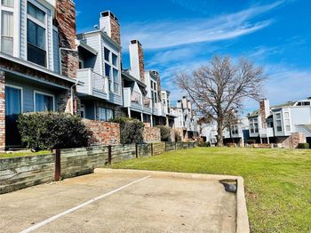 3410  Country Club Drive W