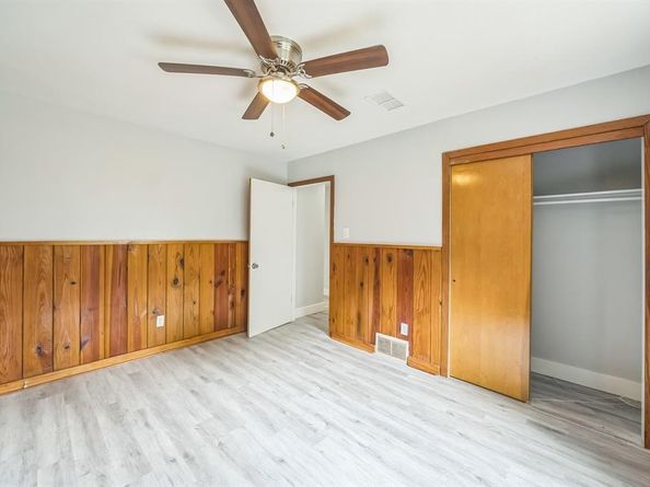 5605  Dennis Avenue , Fort Worth Texas 76114