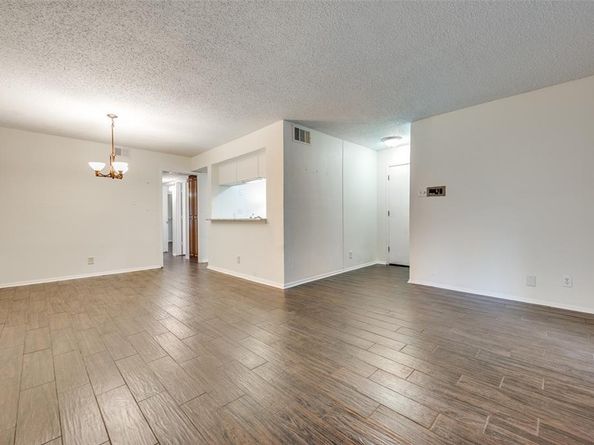 5200  Martel Avenue  11A, Dallas Texas 75206