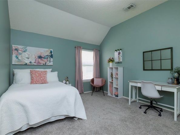 5517  Lawnsberry Drive , Fort Worth Texas 76137