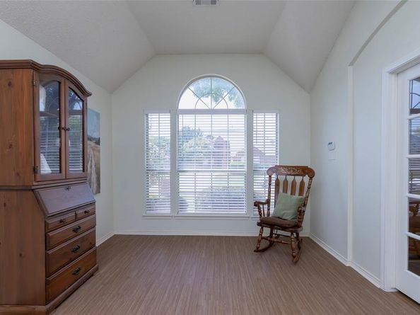 5517  Lawnsberry Drive , Fort Worth Texas 76137