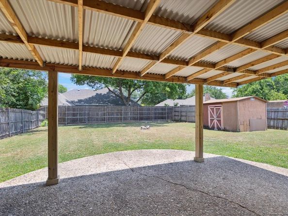5528  Dunson Drive , Haltom City Texas 76148