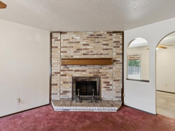 5528  Dunson Drive , Haltom City Texas 76148
