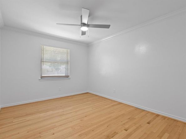 2532  Lazydale Drive , Dallas Texas 75228