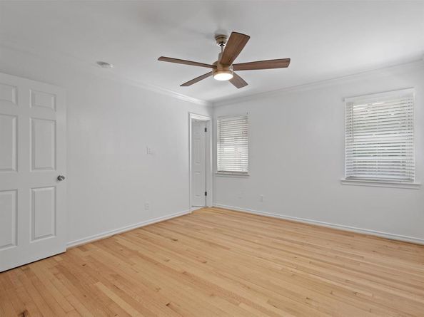 2532  Lazydale Drive , Dallas Texas 75228
