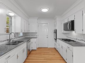 2532  Lazydale Drive , Dallas Texas 75228