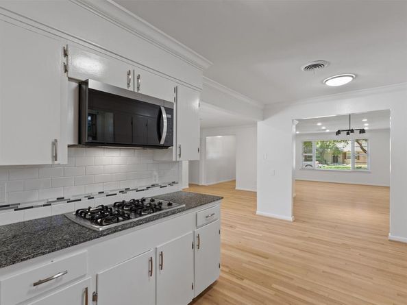 2532  Lazydale Drive , Dallas Texas 75228