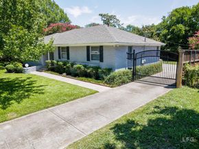 2532  Lazydale Drive , Dallas Texas 75228