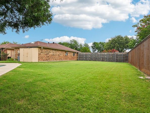 5605  Blair Oaks Drive , The Colony Texas 75056