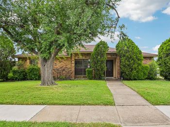 5605  Blair Oaks Drive 