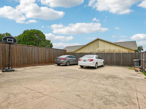 5605  Blair Oaks Drive , The Colony Texas 75056