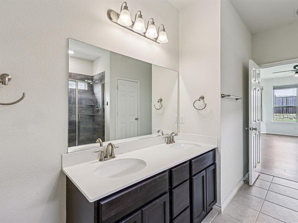 2712  Ryder Lane , Aubrey Texas 76227