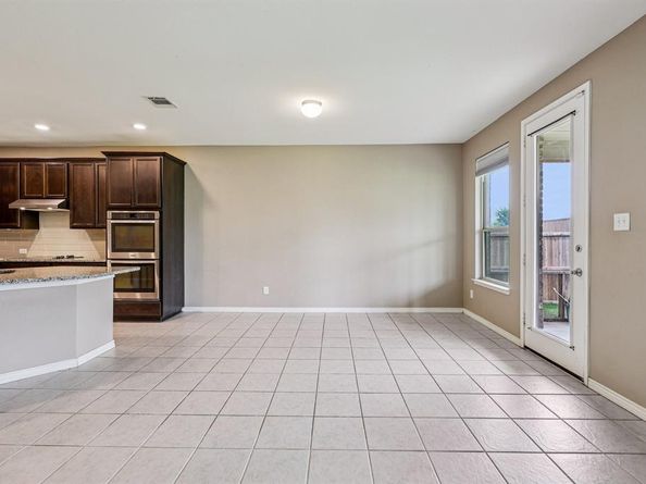 2712  Ryder Lane , Aubrey Texas 76227