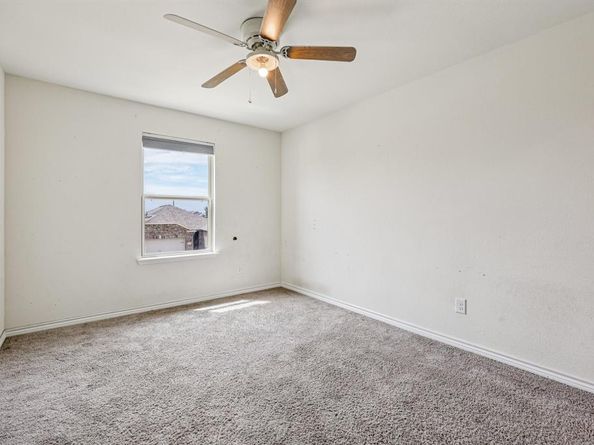 2712  Ryder Lane , Aubrey Texas 76227
