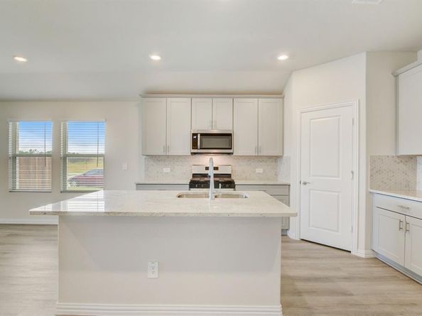 2213  Zephyr Drive , Princeton Texas 75407