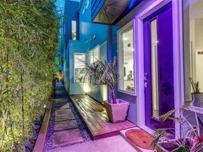 4210  Munger Avenue , Dallas Texas 75204