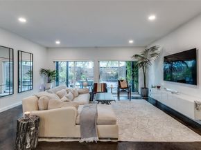 4210  Munger Avenue , Dallas Texas 75204