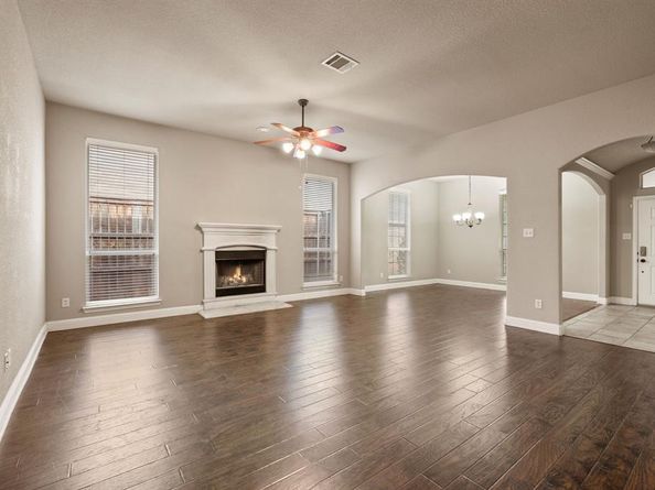 8234  Winter Falls Trail , Fort Worth Texas 76053