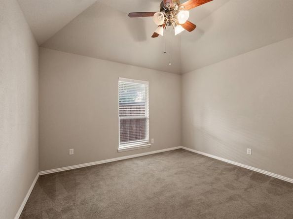8234  Winter Falls Trail , Fort Worth Texas 76053