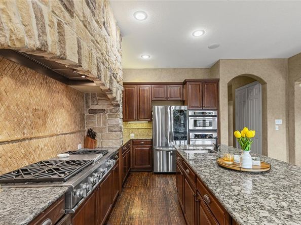 2959  Bandera  , Grand Prairie Texas 75054