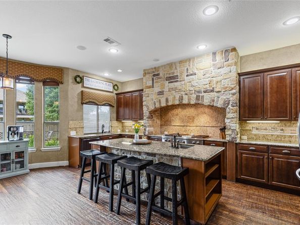 2959  Bandera  , Grand Prairie Texas 75054
