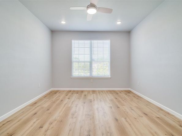 1321  Fletcher Street , Dallas Texas 75223
