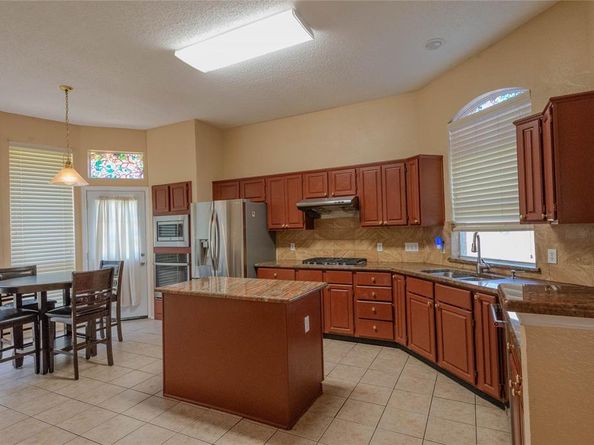 1227  Rivercrest Drive , Mesquite Texas 75181
