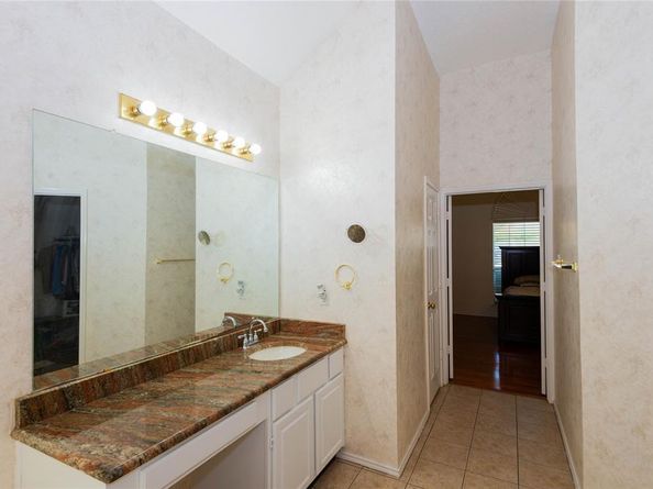 1227  Rivercrest Drive , Mesquite Texas 75181