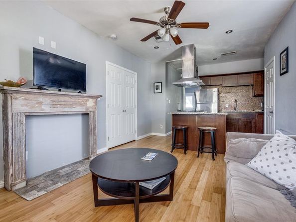 617  Haines Avenue , Dallas Texas 75208