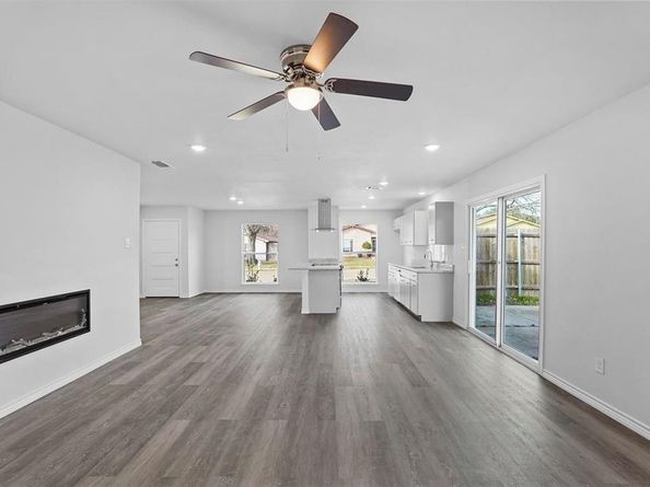 6202  Glenmoor Drive , Garland Texas 75043