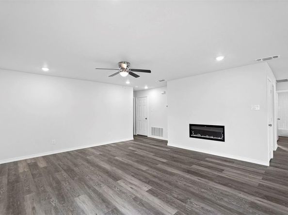 6202  Glenmoor Drive , Garland Texas 75043