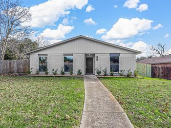 6202  Glenmoor Drive 