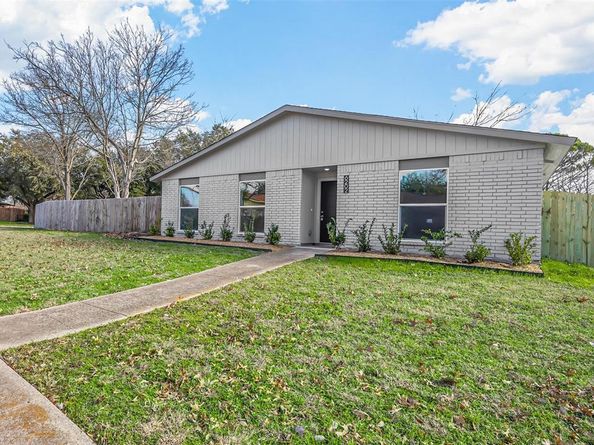 6202  Glenmoor Drive , Garland Texas 75043