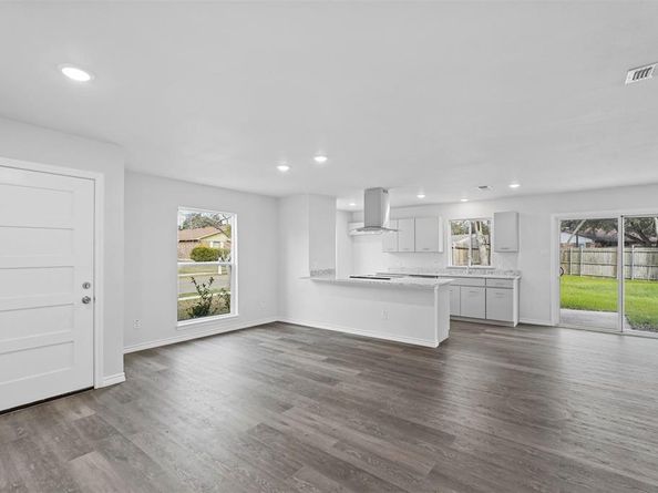 6202  Glenmoor Drive , Garland Texas 75043