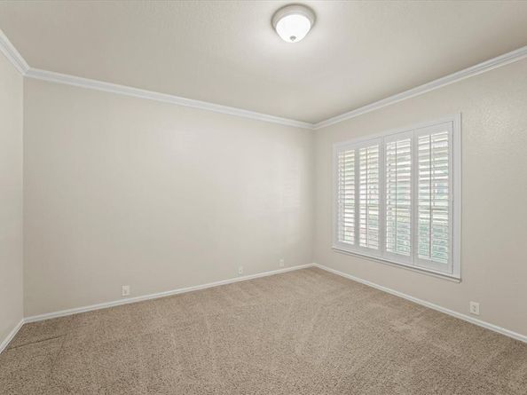 6616  Purbeck Trail , Denton Texas 76210