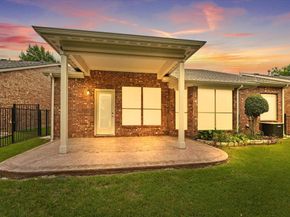 6616  Purbeck Trail , Denton Texas 76210