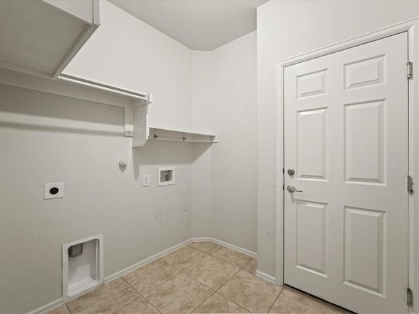 6616  Purbeck Trail , Denton Texas 76210