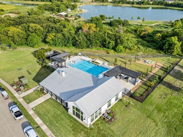 1630  Ellington Drive , Celina Texas 75009