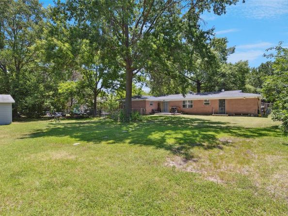 713  Plaza Drive , Fort Worth Texas 76140