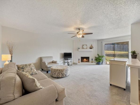 1505  Frio Lane , Garland Texas 75040