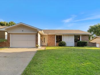 1505  Frio Lane 