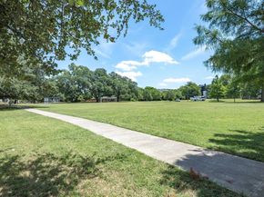 402  Wimberly Street , Fort Worth Texas 76107