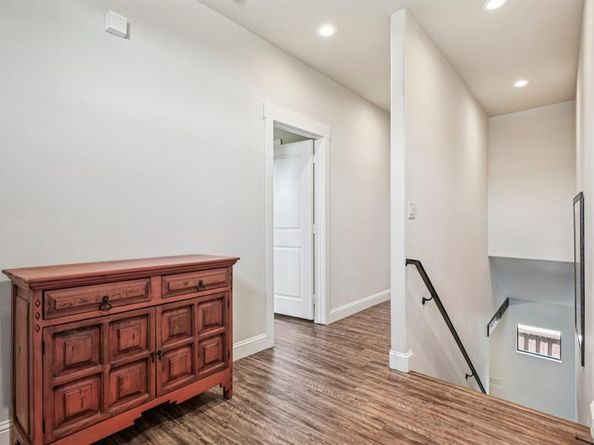 3105  Pastor Street , Dallas Texas 75212