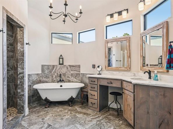 3105  Pastor Street , Dallas Texas 75212