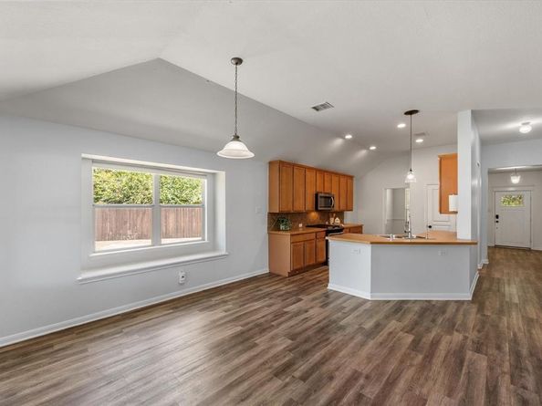 13425  Leather Strap Drive , Fort Worth Texas 76052